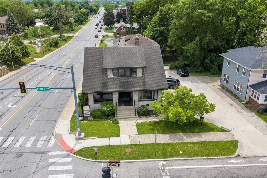 More Photos Of 1028 E Colfax Ave, South Bend Office For Sale