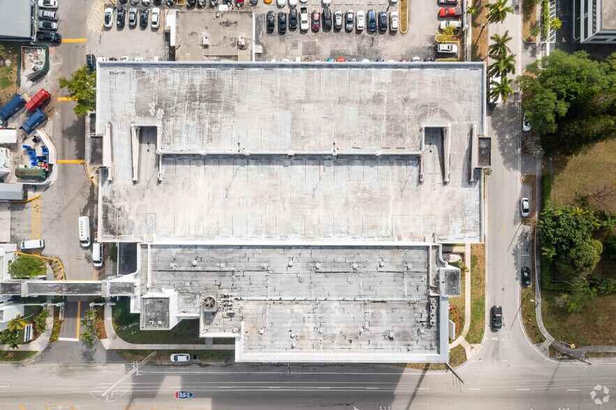More Photos Of 16800 NW 2nd Ave, Miami Medical For Lease