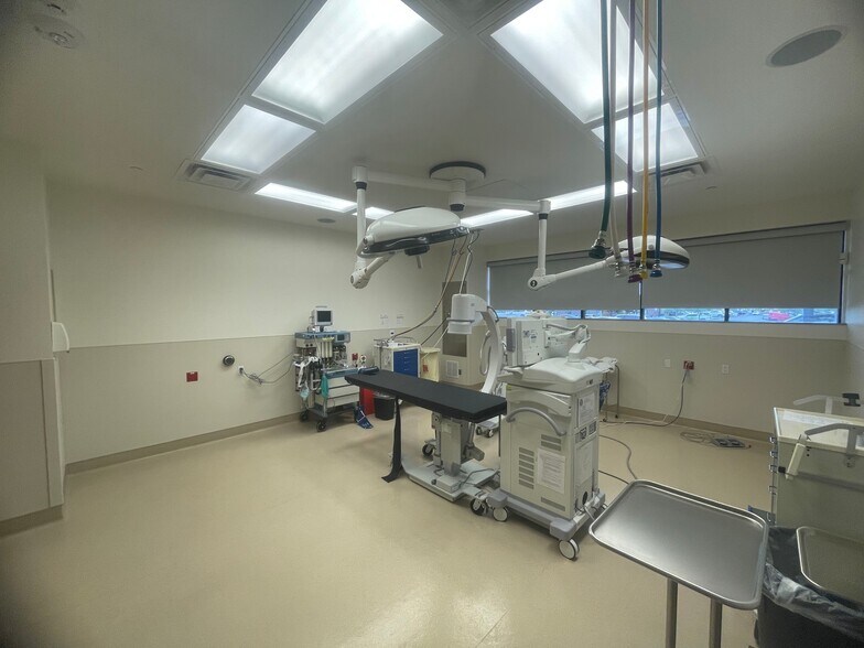 More Photos Of 7175 N Durango Dr, Las Vegas Medical For Lease
