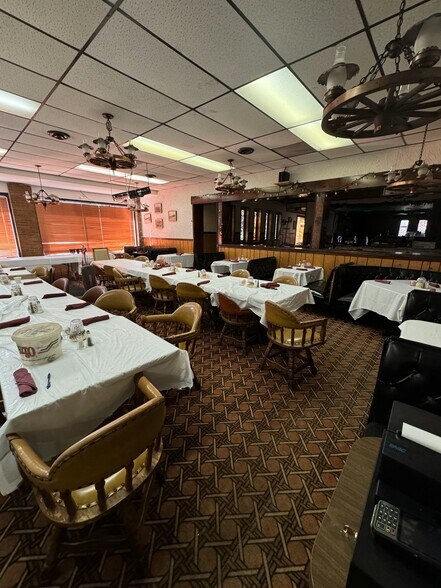 More Photos Of 500 Station St, Wilmerding General Retail For Sale