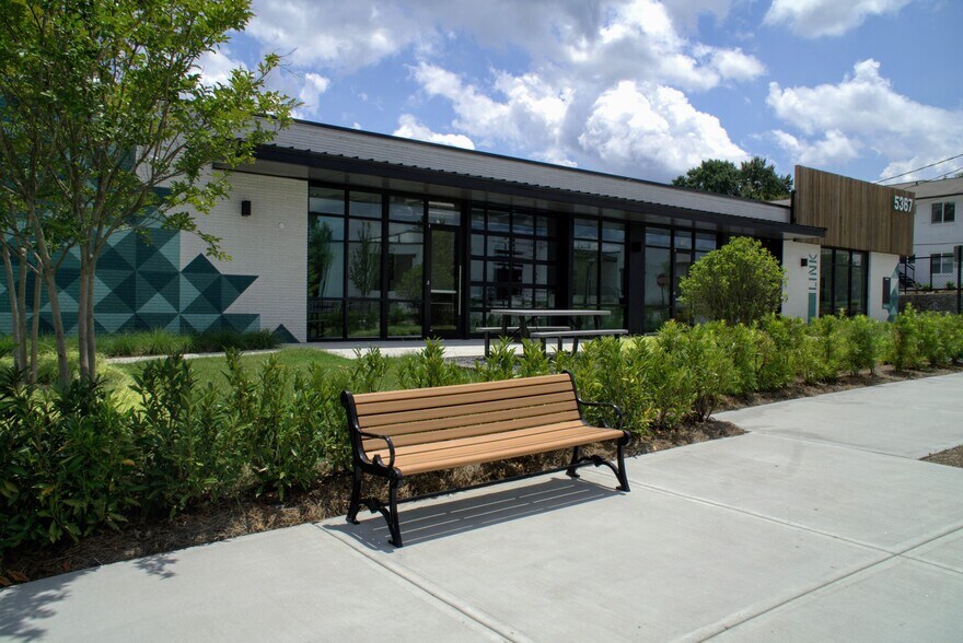 More Photos Of 5367 New Peachtree Rd, Chamblee Unknown For Lease