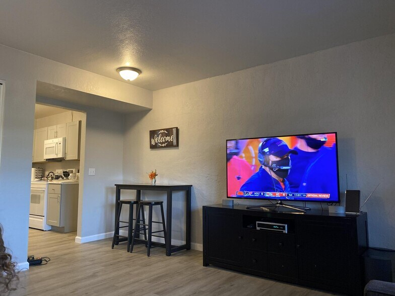 More Photos Of 722 W Jefferson St, Trinidad Apartments For Sale