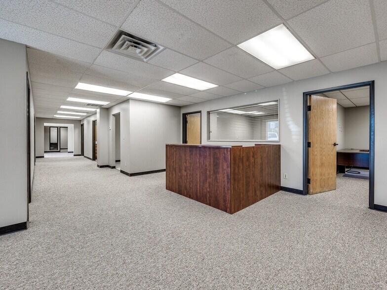 More Photos Of 321-325 N Portland Ave, Oklahoma City Unknown For Lease