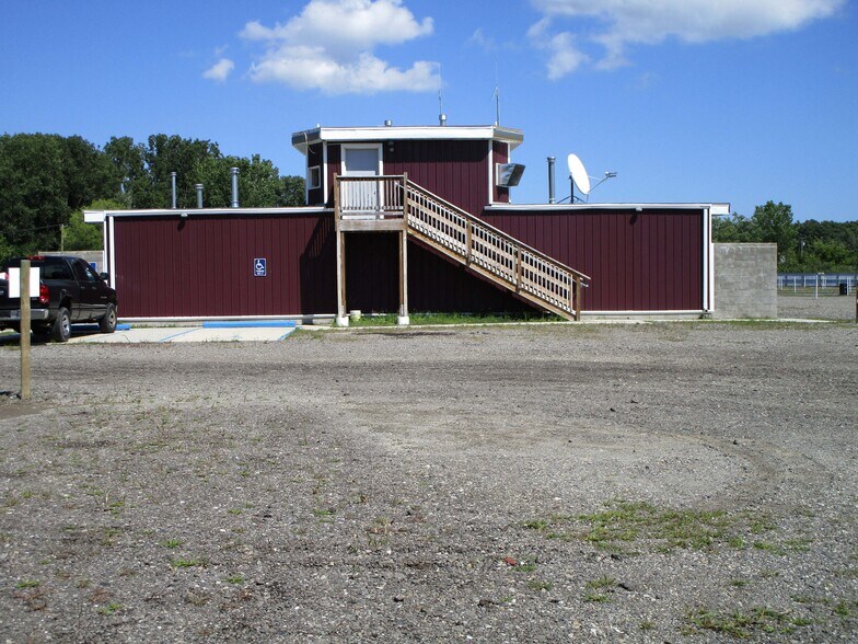 More Photos Of 6501 N Monroe St, Monroe Movie Theatre For Sale