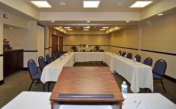 More Photos Of 1 River Bend Pl, Chaska Hotel For Sale