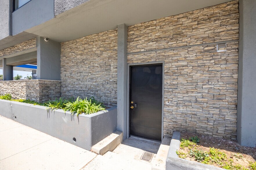 More Photos Of 1340 Imperial Beach Blvd, Imperial Beach Office For Lease