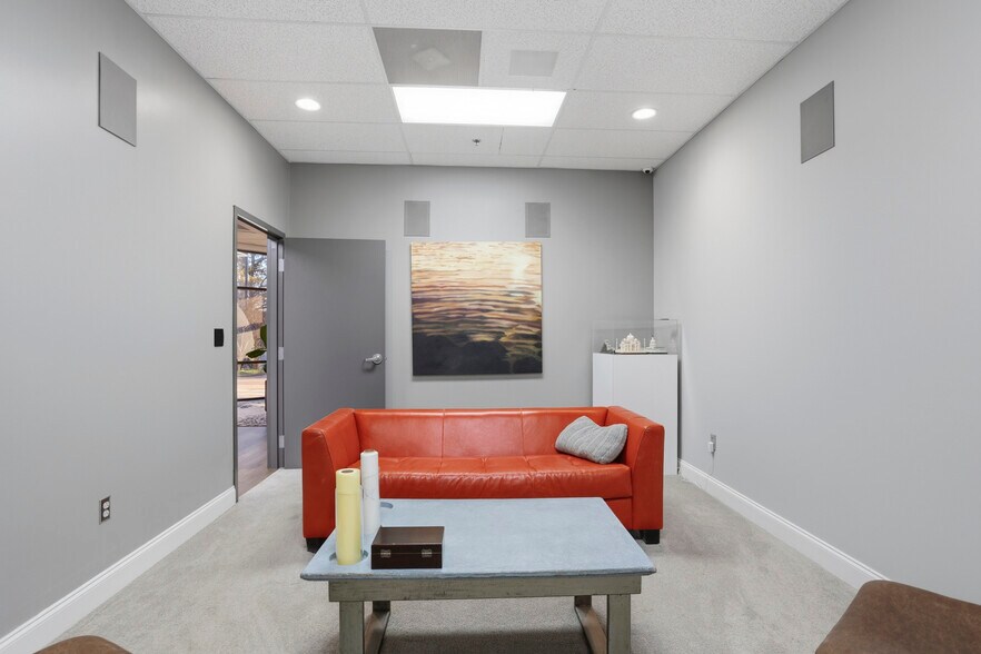 More Photos Of 206 Park Ct, Ridgeland Flex For Sale