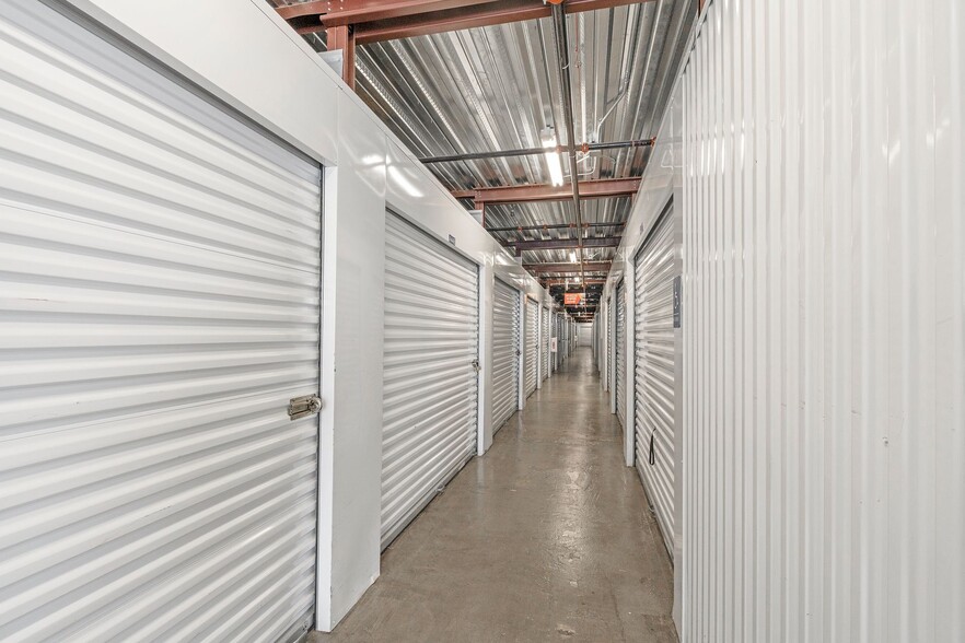 More Photos Of 7500 NW 25th St, Miami Warehouse For Sale