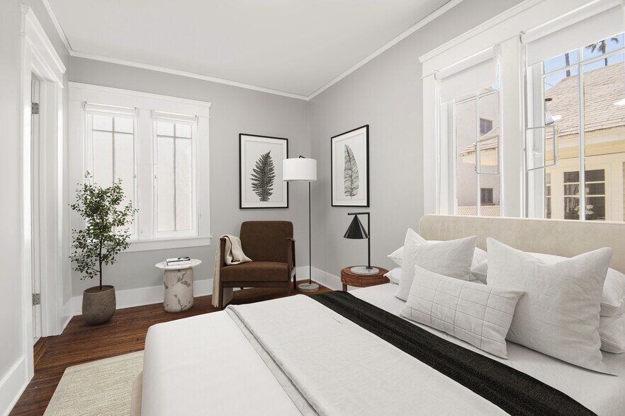 More Photos Of 1047 9th St, Santa Monica Apartments For Sale