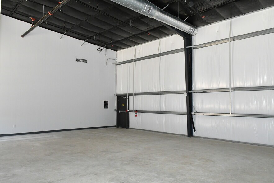 More Photos Of 33109 Forest West St, Magnolia Unknown For Lease