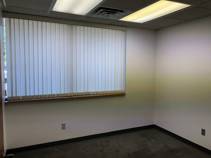 More Photos Of 2804 Boilermaker Ct, Valparaiso Office For Sale