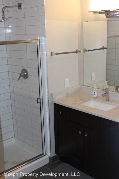 More Photos Of 4175 N Oakland Ave, Shorewood Multifamily For Sale