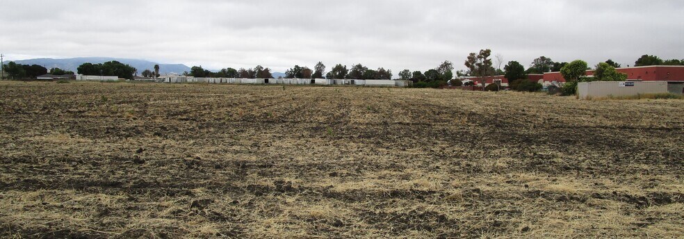 More Photos Of 0 Bert, Hollister Land For Sale