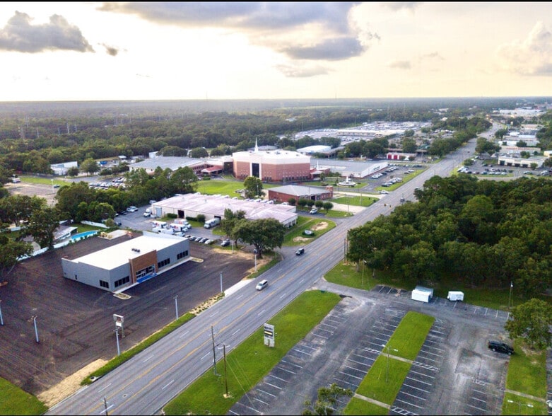 More Photos Of 5901 N W St, Pensacola General Retail For Sale