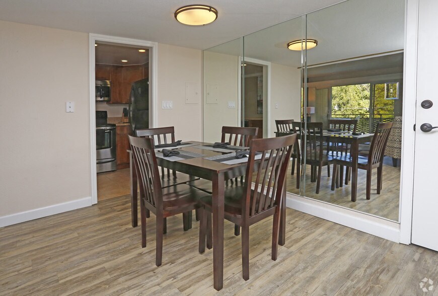 More Photos Of 20 E Main St, Los Gatos Apartments For Lease