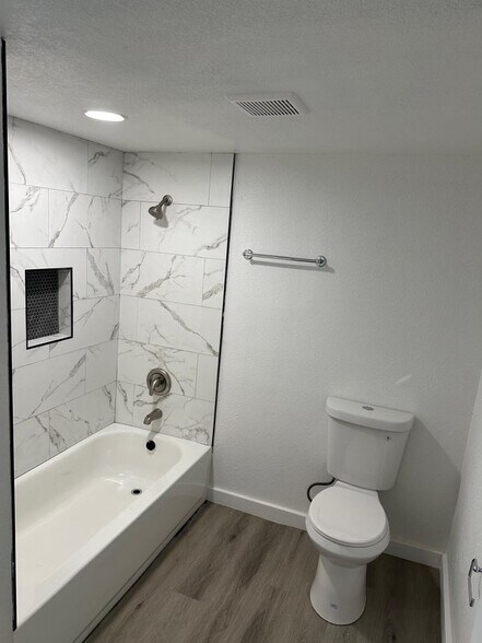 More Photos Of 2030 Sunrise Ave, Las Vegas Apartments For Sale