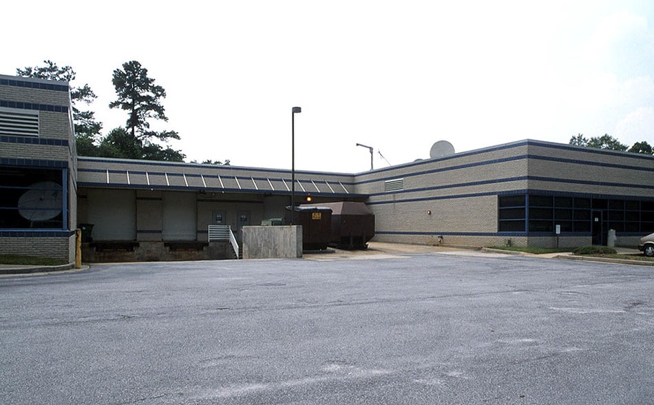 More Photos Of 11350 Technology Cir, Duluth Light Manufacturing For Sale