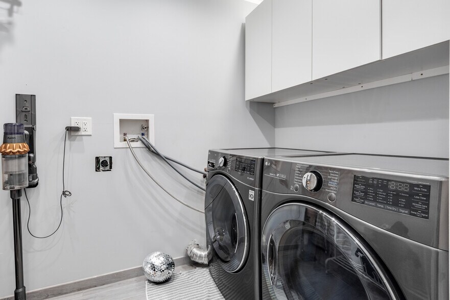 More Photos Of 2020 Bleecker St, Ridgewood Multifamily For Sale