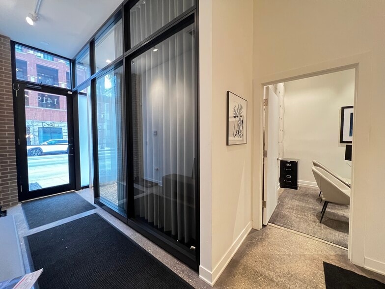 More Photos Of 1419 W Belmont Ave, Chicago Storefront Retail Residential For Sale