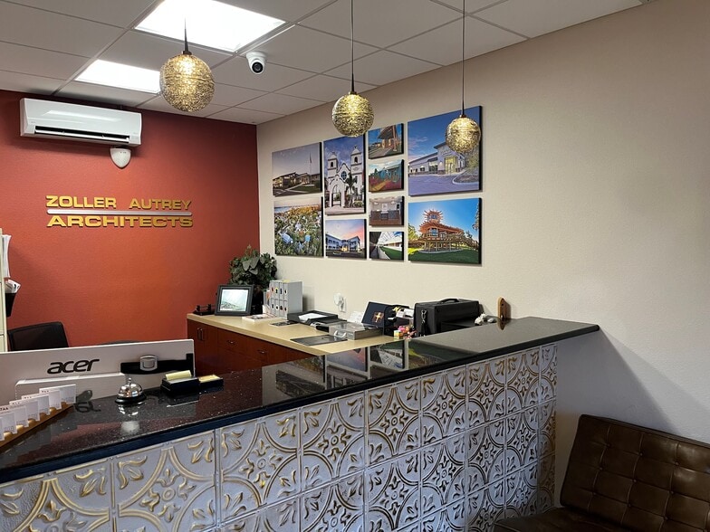 More Photos Of , Bradenton Office For Sale