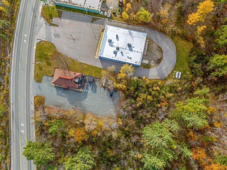 More Photos Of 238 Meadow St, Littleton Freestanding For Sale