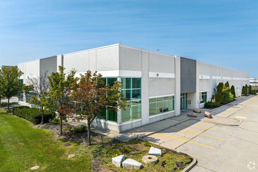 Primary Photo Of 2815 Argentia Rd, Mississauga Warehouse For Lease