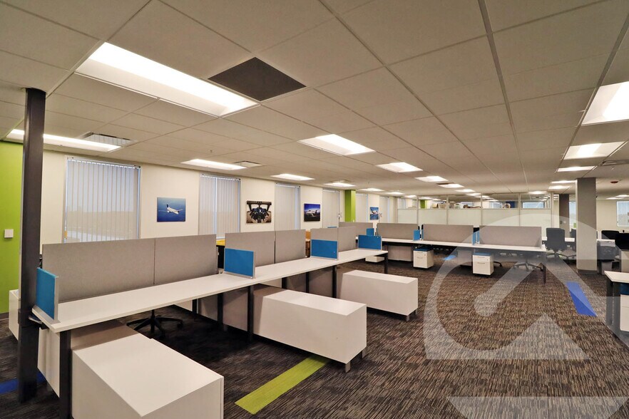 More Photos Of 27100 W 11 Mile Rd, Southfield Office For Lease