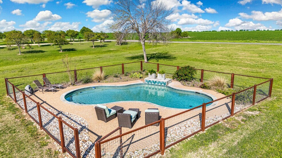 More Photos Of 4158 Creek Rd, Temple Specialty For Sale