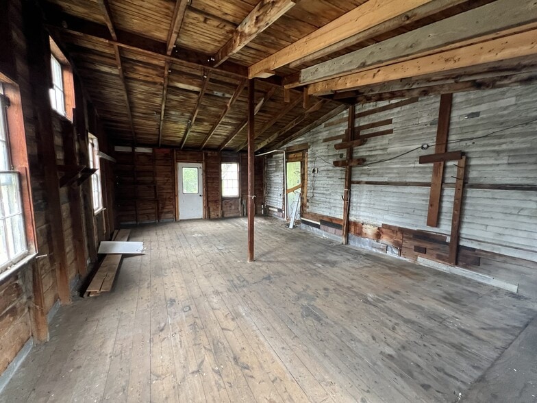 More Photos Of 271 Main St, Union Apartments For Sale