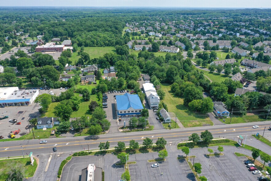 More Photos Of 3146 Route 27, Kendall Park Freestanding For Lease