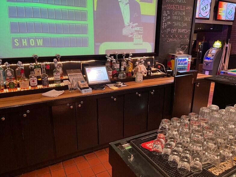 42882 Truro Parish Dr, Ashburn, VA 20148 Restaurant For Sale