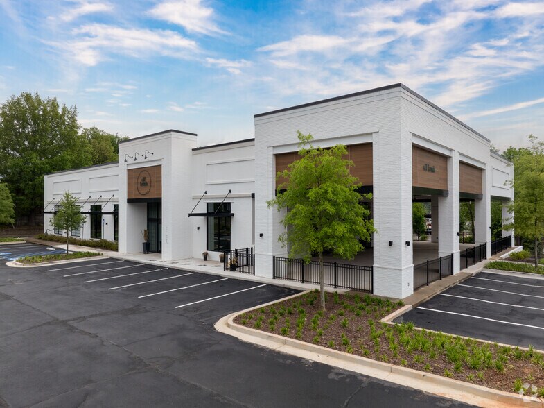 Primary Photo Of 142 S Main St, Alpharetta Freestanding For Lease