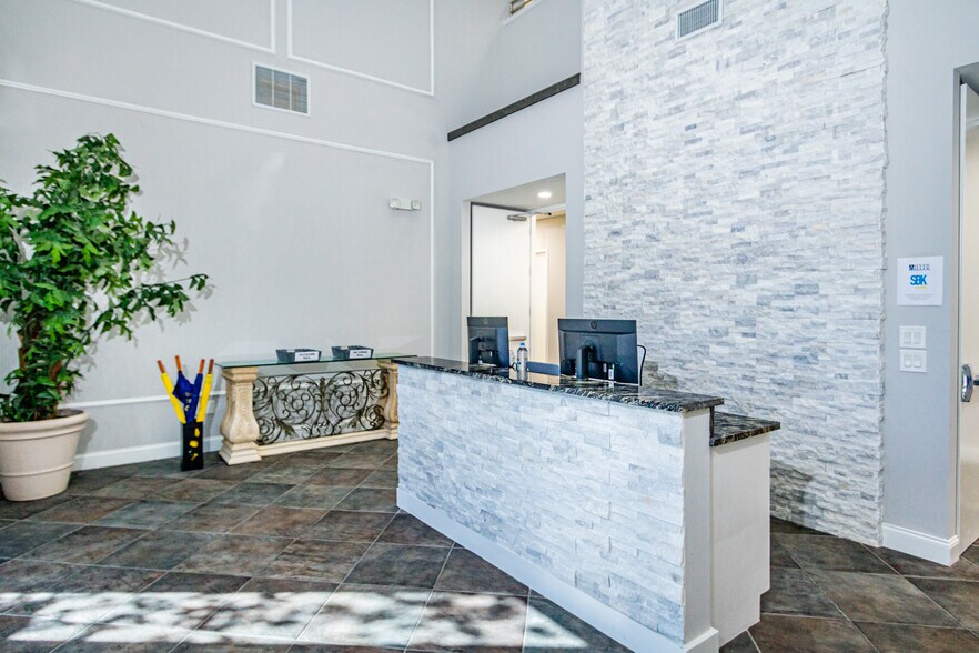 More Photos Of 4450 NW 126th Ave, Coral Springs Warehouse For Lease