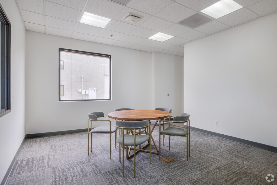 More Photos Of 27949 Diaz Rd, Temecula Warehouse For Sale