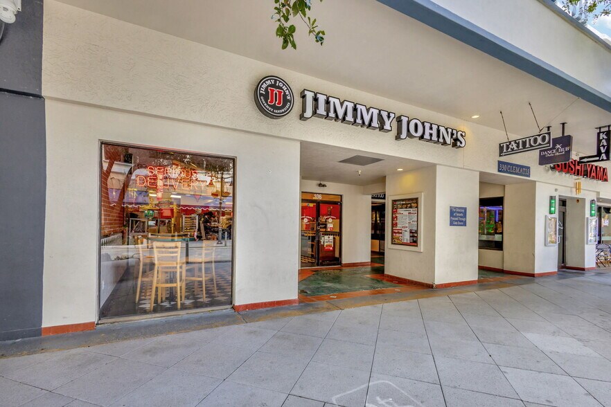 More Photos Of 330 Clematis St, West Palm Beach Storefront Retail Office For Sale