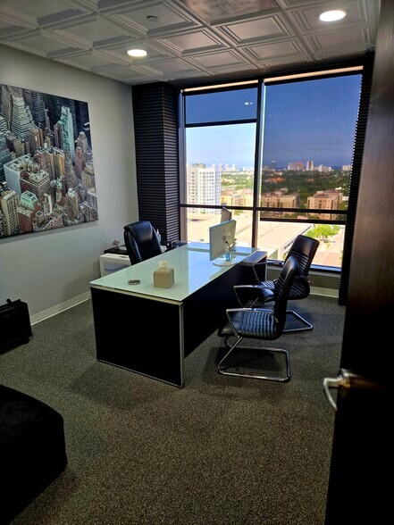 More Photos Of 110 SE 6th St, Fort Lauderdale Coworking Space