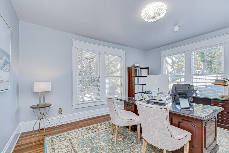 More Photos Of 707 W Swann Ave, Tampa Office For Sale