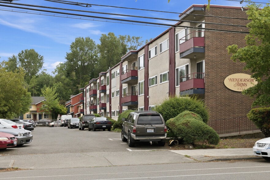 Primary Photo Of 4803 S Henderson St, Seattle Apartments For Sale