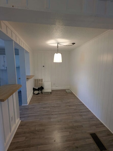 More Photos Of 1935 Gillespie St, Fayetteville Convenience Store For Sale