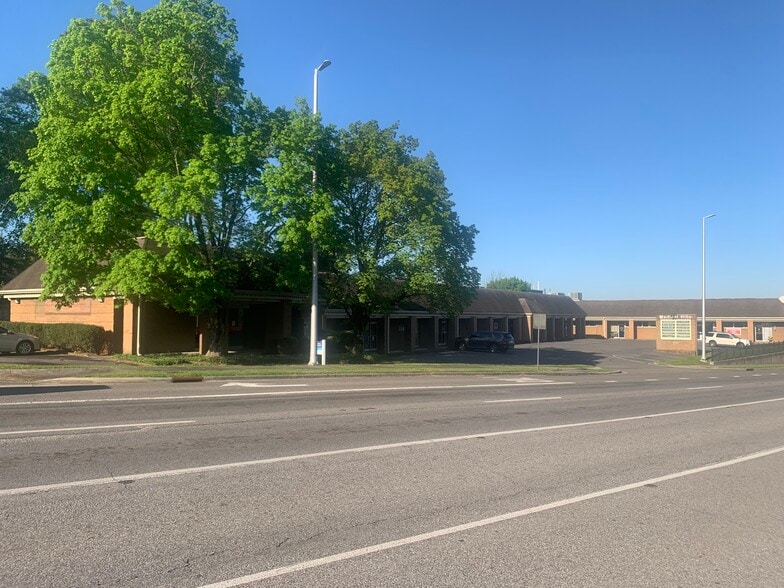 Primary Photo Of 250 Governors Dr SE, Huntsville Medical For Lease