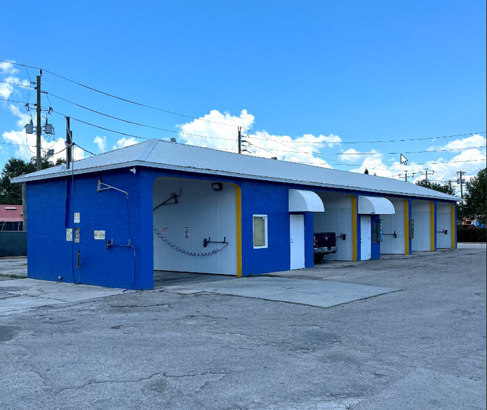 Primary Photo Of 4074 23rd Ave SW, Naples Carwash For Sale