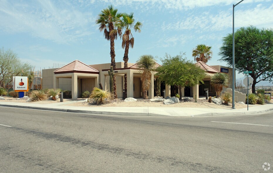 Primary Photo Of 72885 Ramon Rd, Thousand Palms Bank For Sale