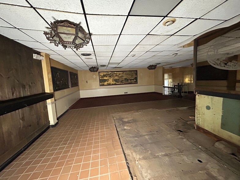 More Photos Of 602 Ridge Rd, Webster Restaurant For Sale