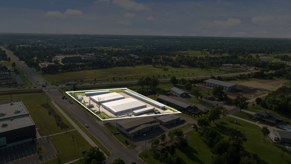 More Photos Of 753 W Pleasant Grove Rd, Rogers Self Storage For Sale