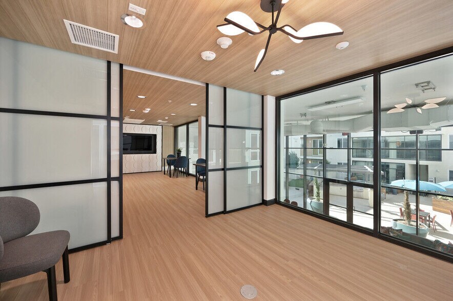 More Photos Of 5570 Rosemead Blvd, Temple City Apartments For Lease