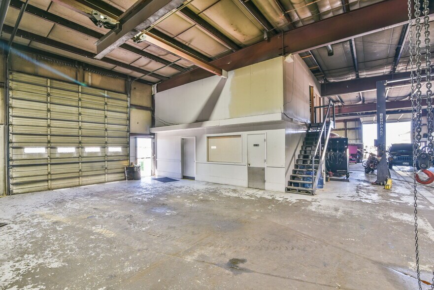 More Photos Of 6002 US Highway 50, Lamar Service For Sale