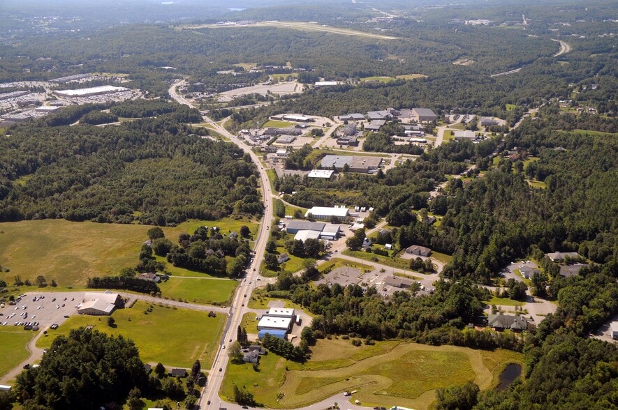 More Photos Of 83 Anthony Ave, Augusta Office For Lease