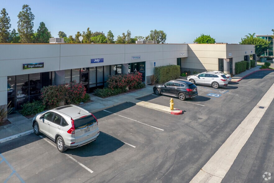 More Photos Of 925 Hale Pl, Chula Vista Light Manufacturing For Lease