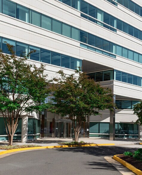 More Photos Of 2000 Edmund Halley Dr, Reston Office For Lease