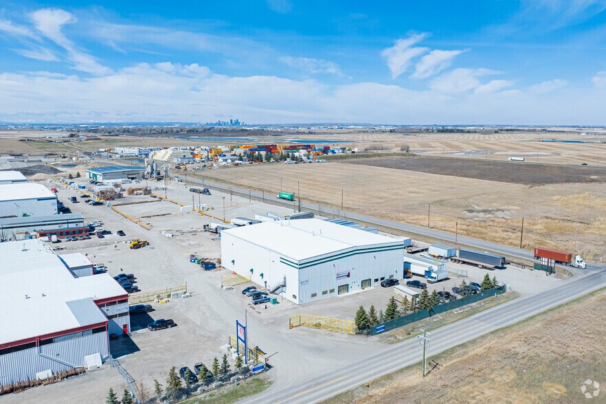 More Photos Of 233193 Range Road 283, Calgary Manufacturing For Lease